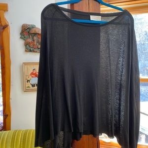 Amazing Zara drapey black long tee.